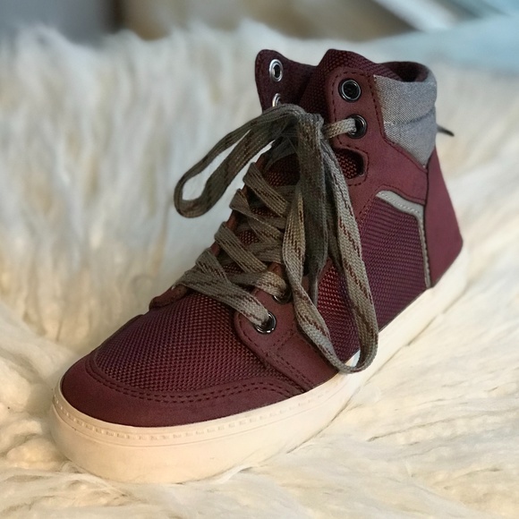 old navy high top sneakers